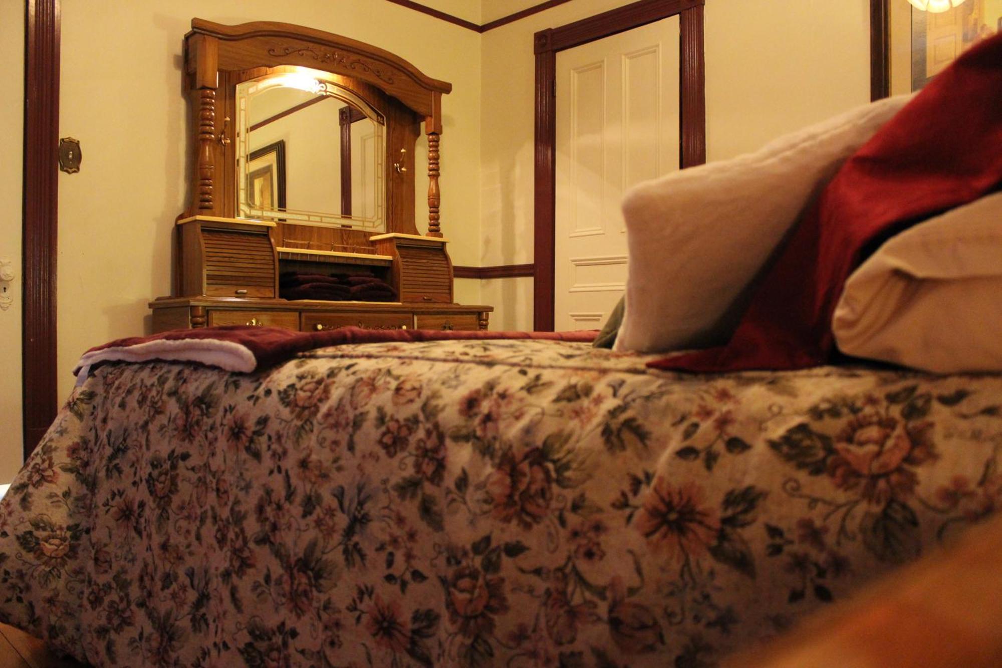 Bed and Breakfast Chez L'Doc Saint-Prosper Номер фото